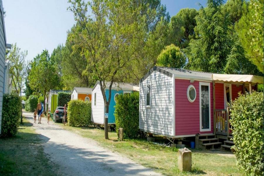 Camping Les Amandiers - Maeva Hotell Gallargues-le-Montueux Exteriör bild